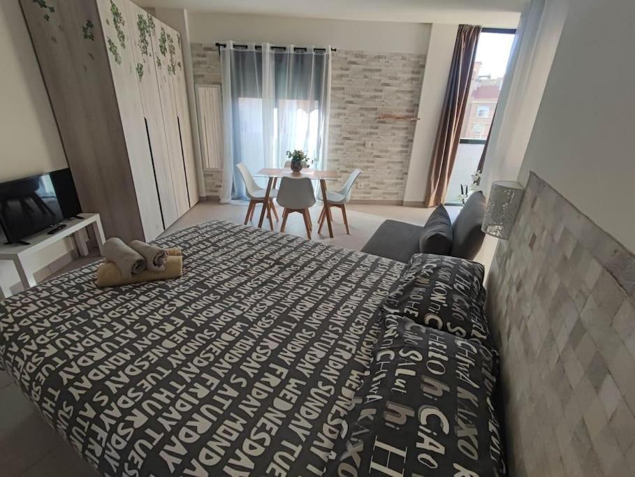 Nuevo Estudio Con Parking Gratis Málaga Eksteriør bilde
